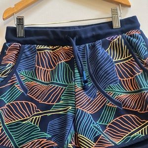 Lands end colorful leaves shorts for girls